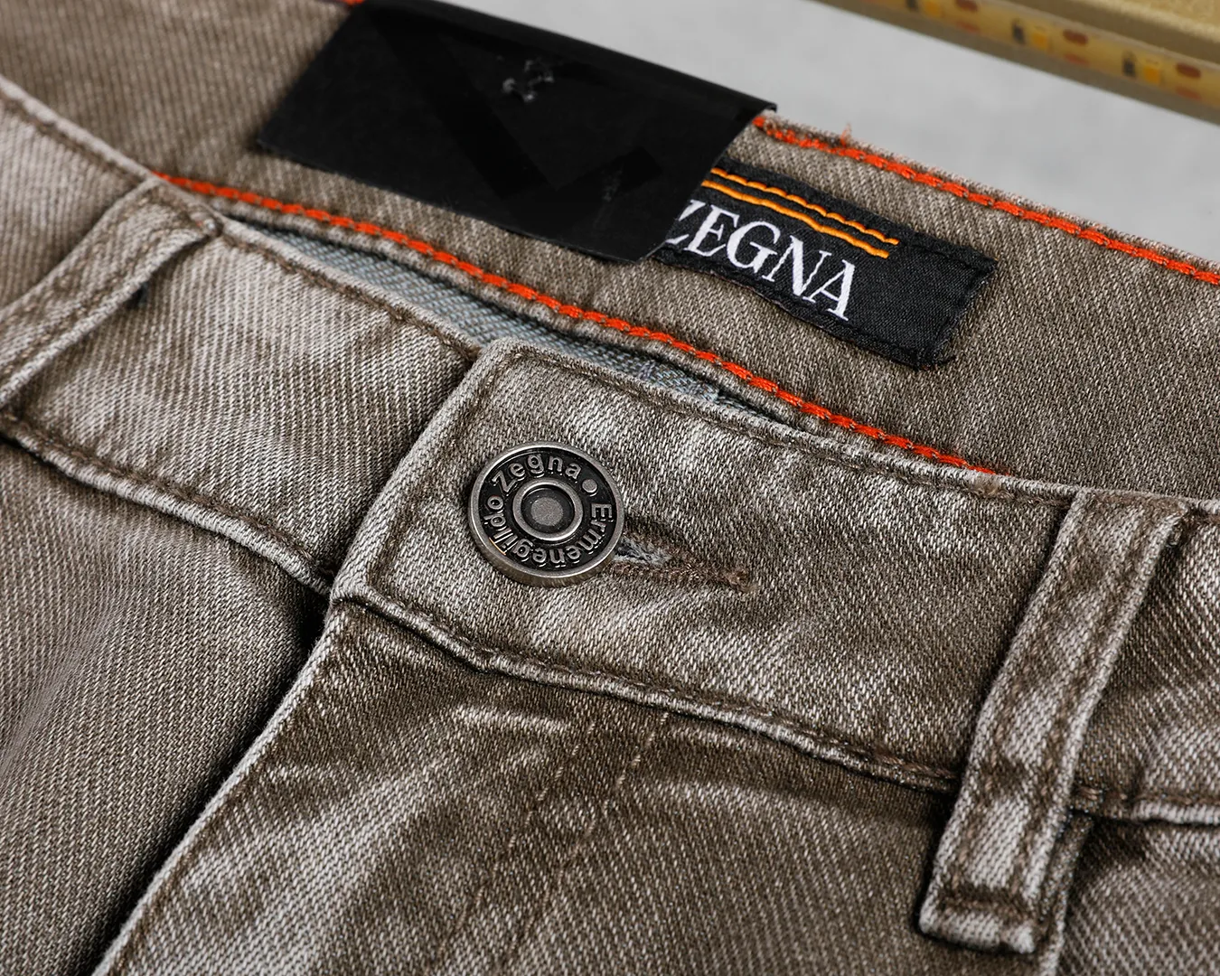 ZEGNA NO：38061 Size ：30 To 42 yarda Lightweight jeans（ ）